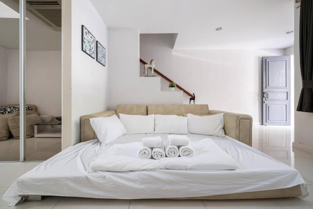 Miq_home901/asok Bts/resort Pool/12pax/1000mbwifi Vila *