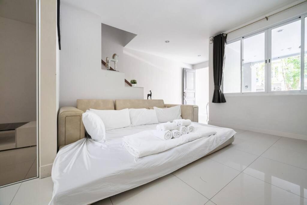 Miq_home901/asok Bts/resort Pool/12pax/1000mbwifi Vila Bangkok